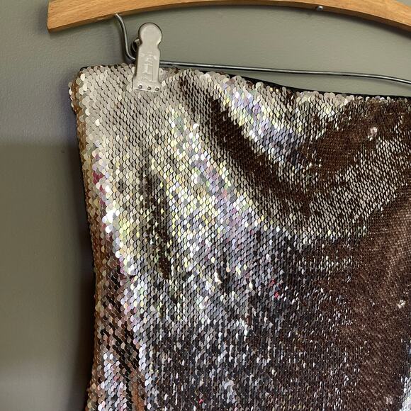 L'ACADEMIE Mea Mini Dress Champagne Silver Sequin Strapless Size Small Gold Sexy - Picture 10 of 16